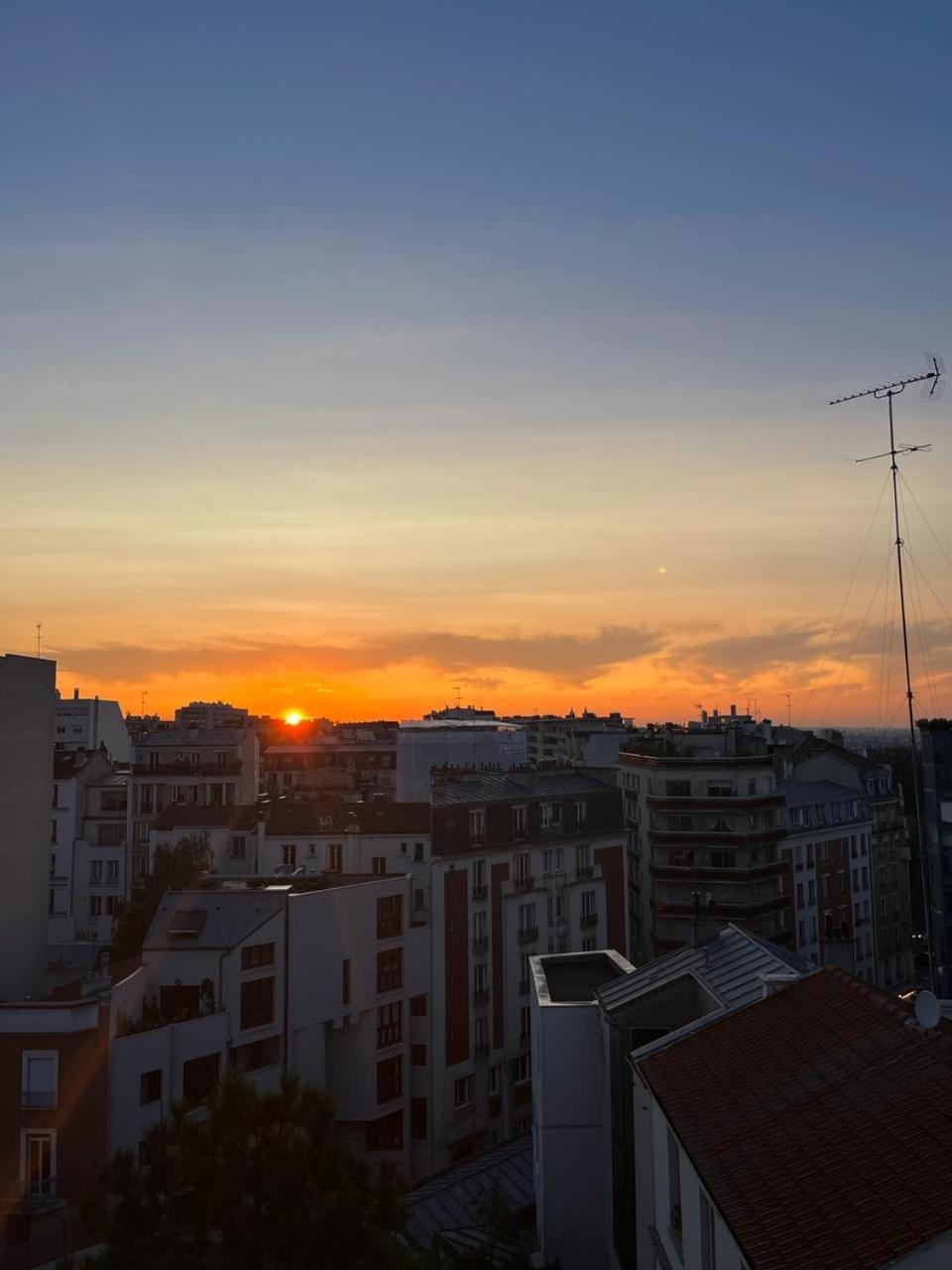 Appartamento Paris Buttes Chaumont - Free Parking Esterno foto