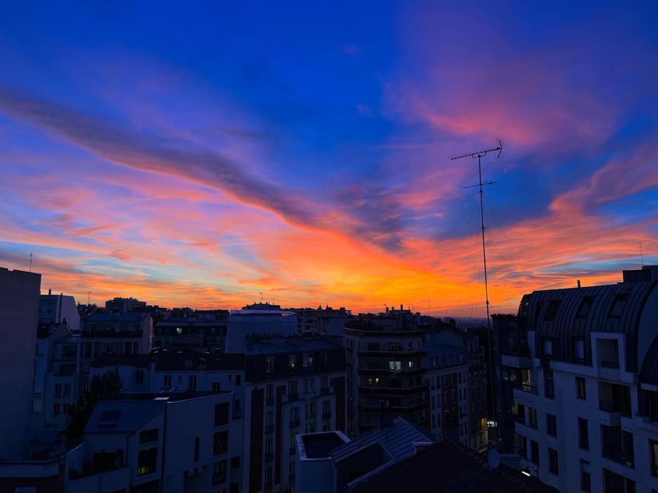 Appartamento Paris Buttes Chaumont - Free Parking Esterno foto